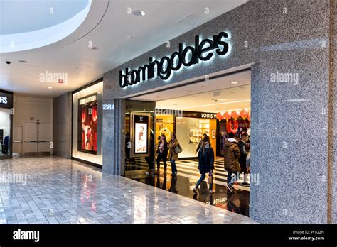 tysons corner bloomingdale's.